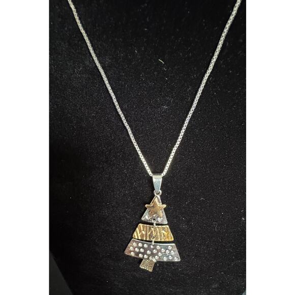New Silver Christmas Tree Pendant Necklace — Festive Holiday Jewelry N131 - Picture 3 of 4